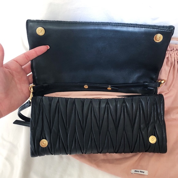 Miu Miu matelasse bag - Picture 3 of 6